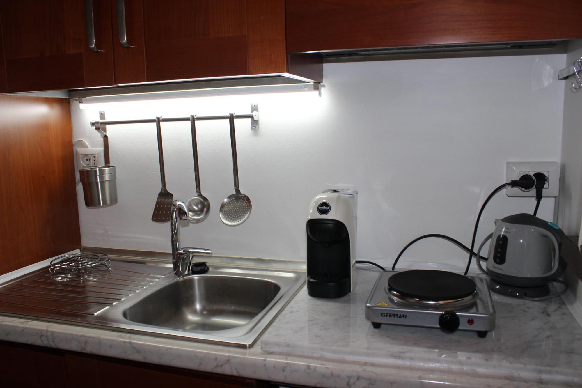 Canvas Sicily Apartment Catania Bagian luar foto